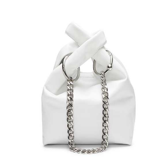 Rebecca Minkoff Handbags - NWT. REBECCA MINKOFF Karlie Chain Shopper